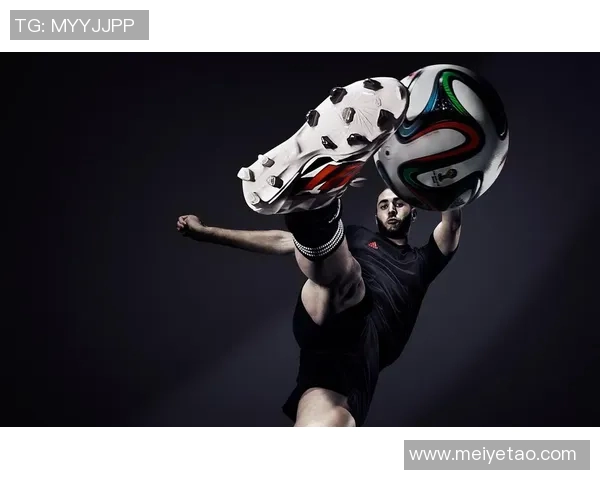 足球明星炫酷插图展现运动魅力与激情瞬间的艺术之旅 足球明星炫酷插图展现运动魅力与激情瞬间的艺术之旅