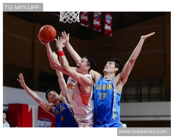 南京篮球队在选拔赛中以98分稳居积分榜首位展现强劲实力 南京篮球队在选拔赛中以98分稳居积分榜首位展现强劲实力