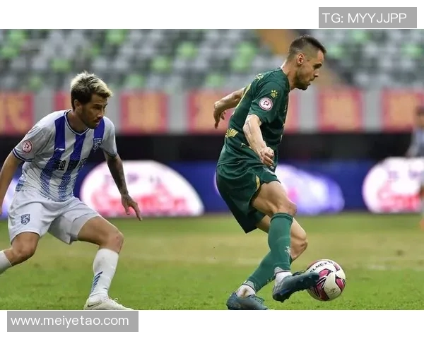 武汉足球队在世锦赛中的比赛经验与表现分析探讨