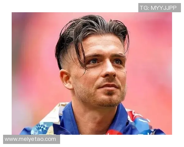 意大利足球明星中谁的颜值最高最受欢迎的帅哥球员盘点