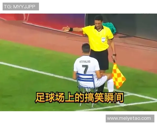 搞笑模仿足球明星带球瞬间让你捧腹大笑的精彩时刻合集