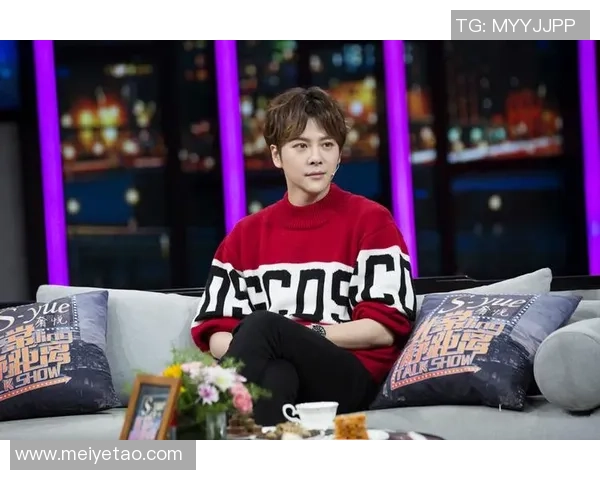 李静谈足球生涯:从青涩少年到职业球员的心路历程与成长故事 李静谈足球生涯:从青涩少年到职业球员的心路历程与成长故事